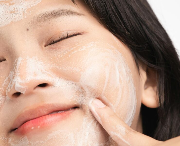 best cleansers for dry skin
